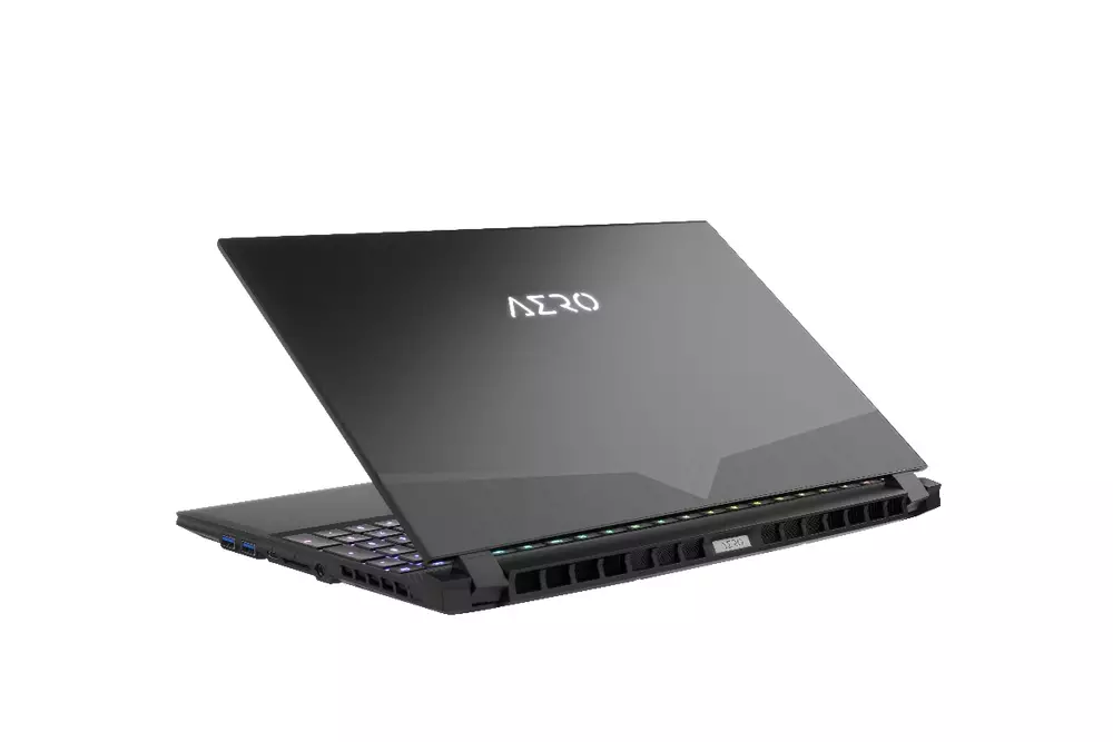 Лаптоп GIGABYTE AERO 15.6", UHD OLED,Intel&reg; Core&trade; i7-9750H, 8GB, 256GB, GTX1660TI, Windows 10 Home