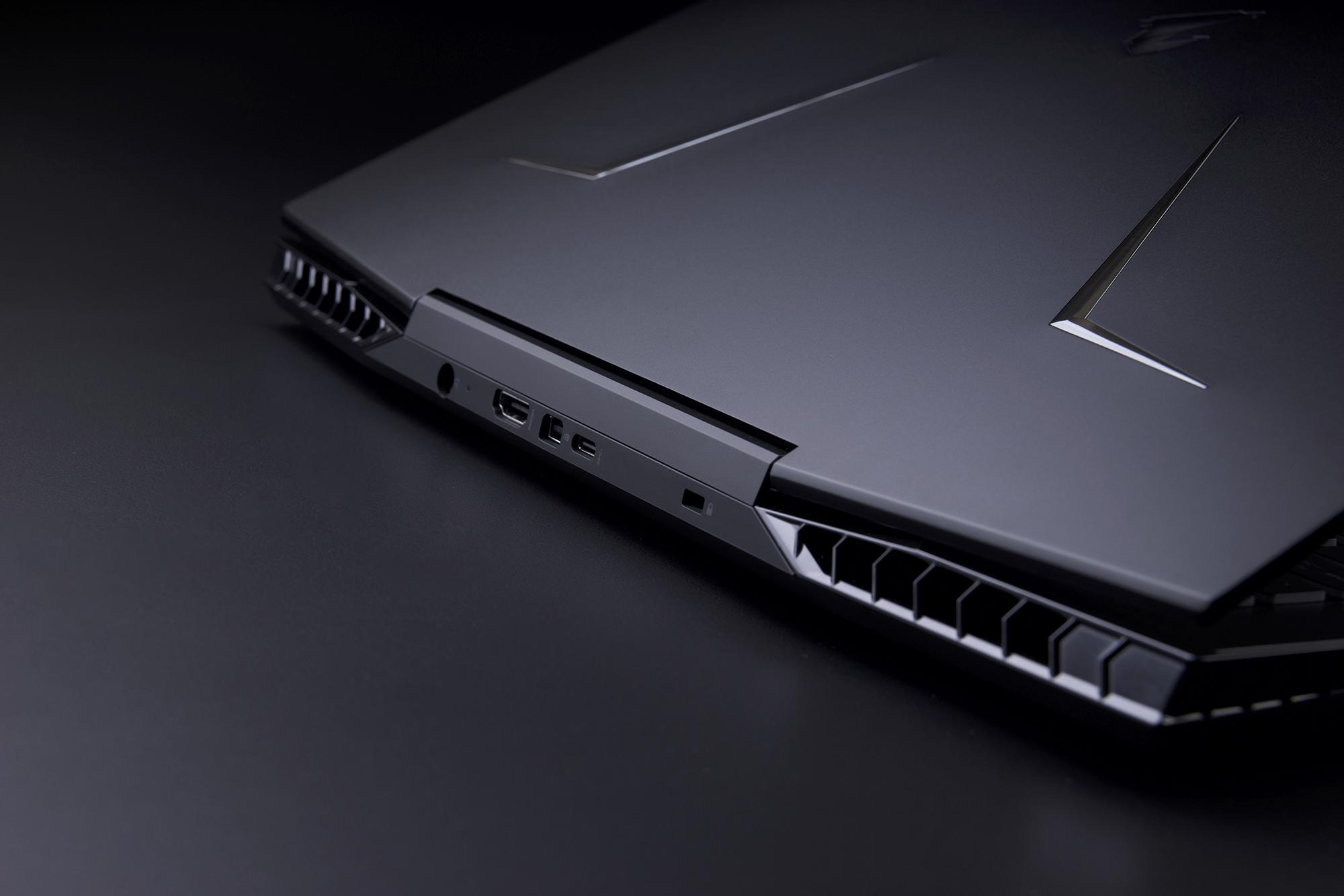 Лаптоп GIGABYTE AORUS WA 15.6", Intel® Core™ i7-9750H, 16GB, FHD 144Hz IPS, 512GB+2TB, RTX2060, Windows 10 Home