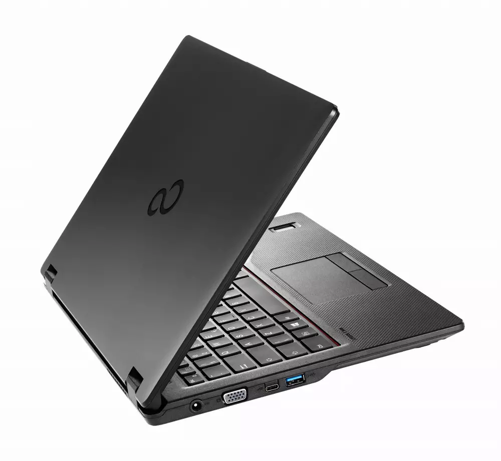 Лаптоп Fujitsu Lifebook E449, Intel Core i7-8550U, 8Gb DDR4, 256Gb M2 SSD, 14.0"FHD AG, no OS, Черен