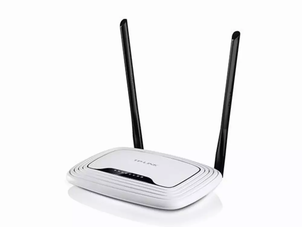 Безжичен рутер TP-LINK TL-WR841N, 300Mbps, 5dB антени