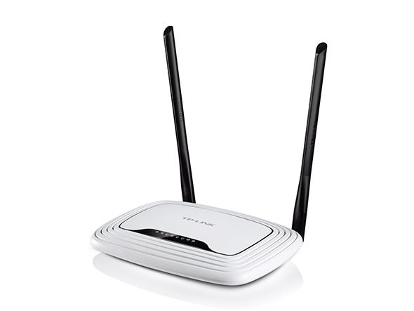 Безжичен рутер TP-LINK TL-WR841N, 300Mbps, 5dB антени
