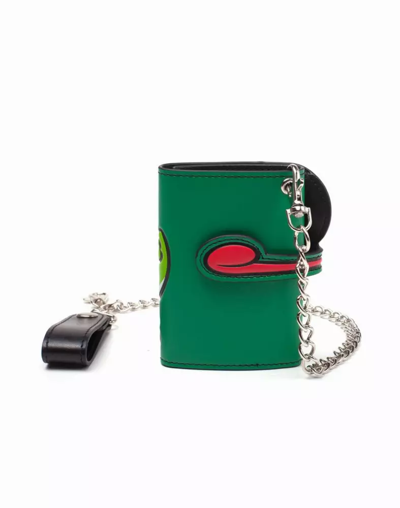 Портфейл Bioworld Super Mario - Yoshi Tongue Tri-Fold Chain Wallet
