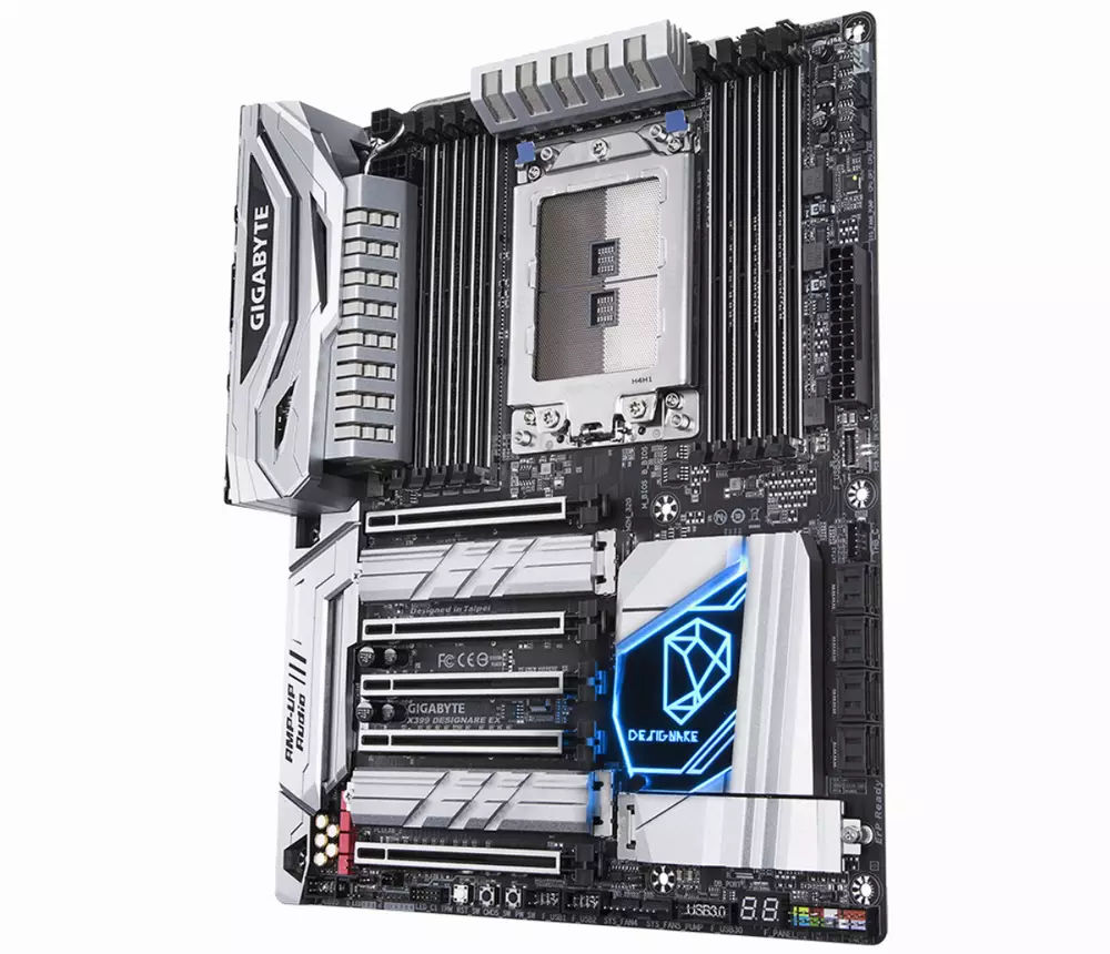 Дънна платка GIGABYTE X399 DESIGNARE EX