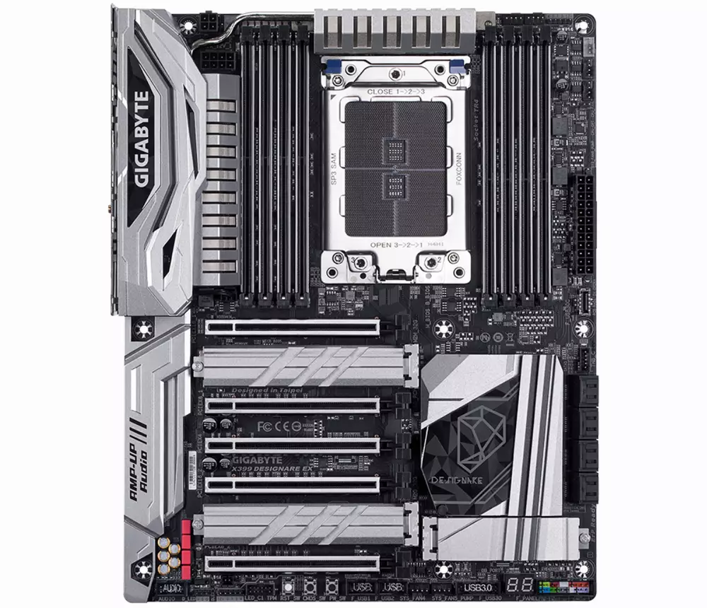 Дънна платка GIGABYTE X399 DESIGNARE EX
