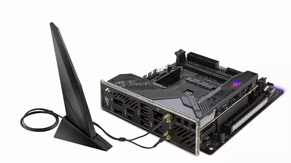 Дънна платка ASUS ROG STRIX X570-I GAMING 