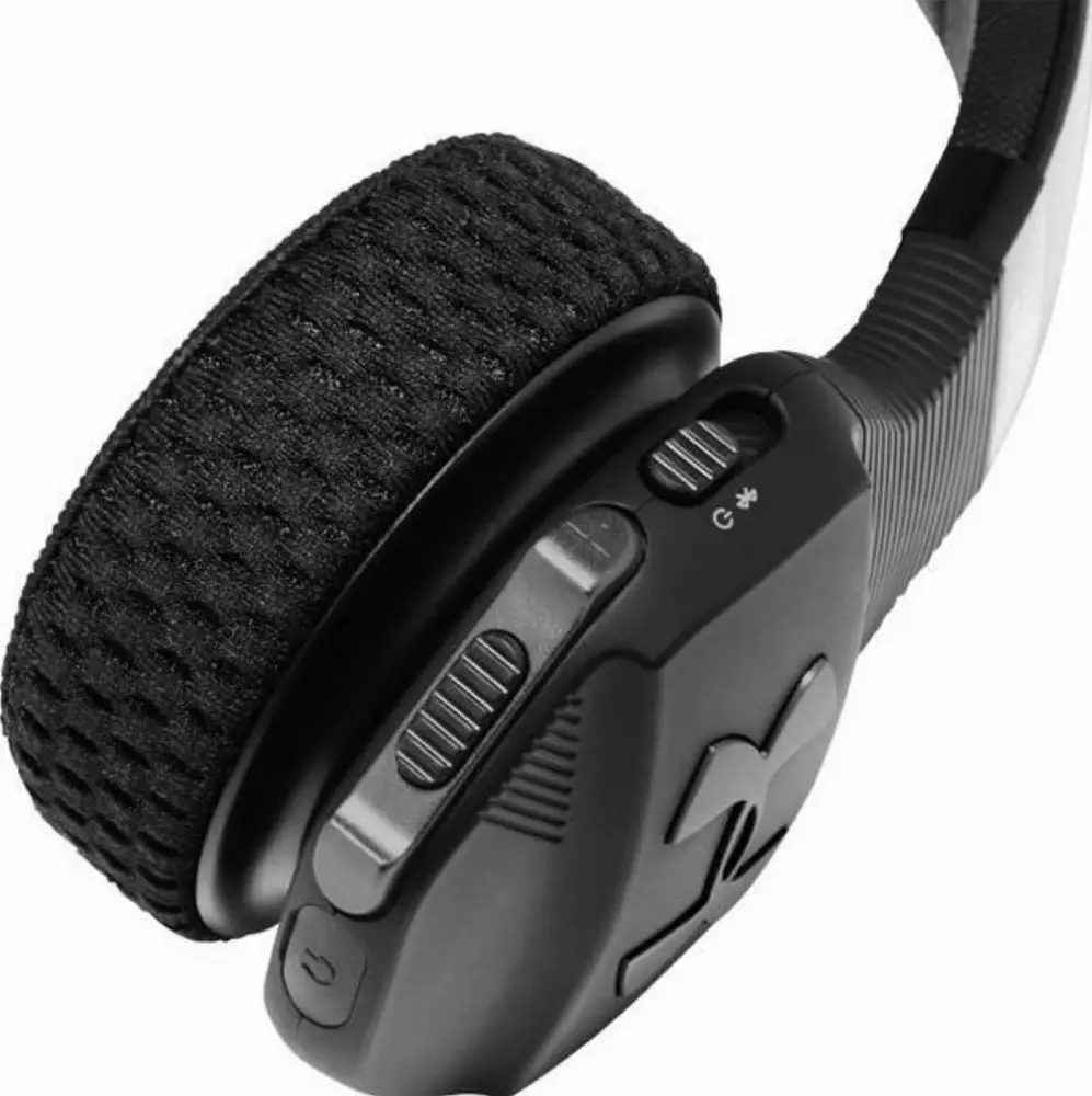 Блутут слушалки JBL UA Sport Wireless Train Black