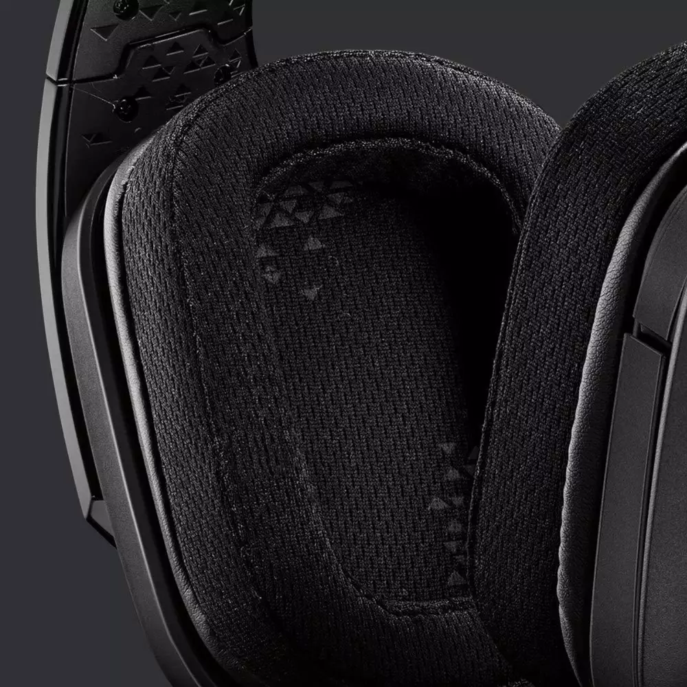 Геймърски слушалки Logitech G635 7.1 Surround Sound LIGHTSYNC Gaming Headset