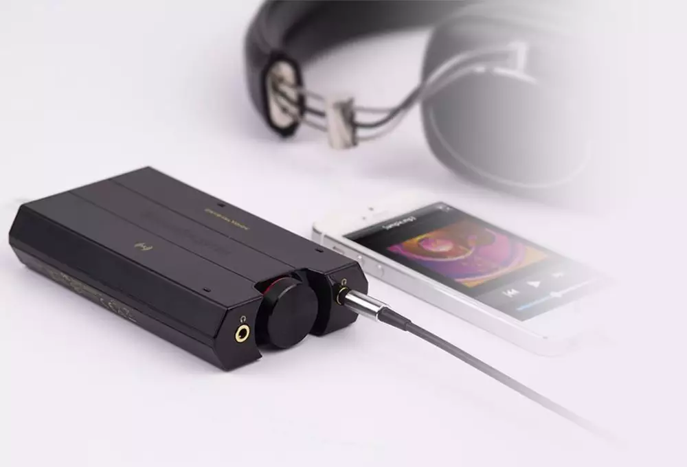 Звукова карта - външна Creative Sound BlasterX E5, 7.1, USB