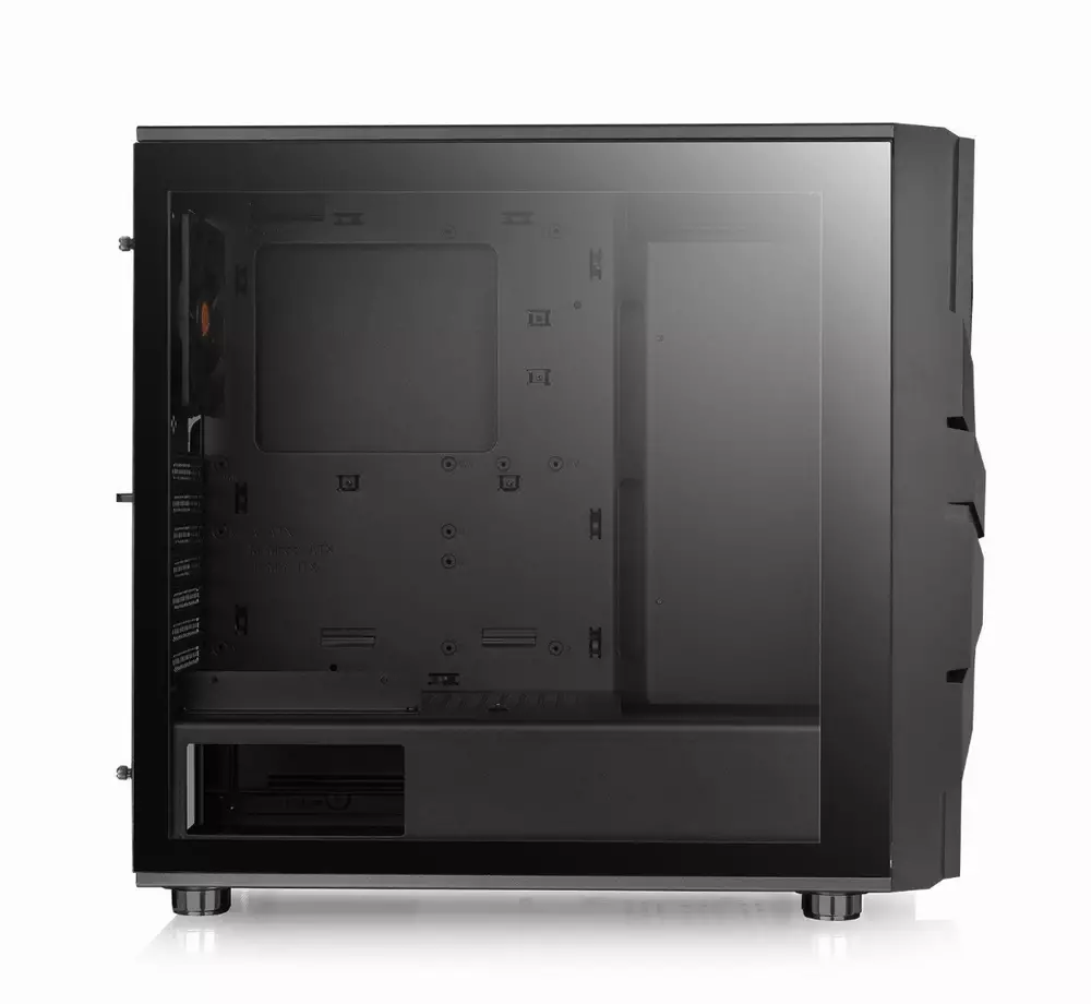 Кутия Thermaltake Commander C33 TG ARGB