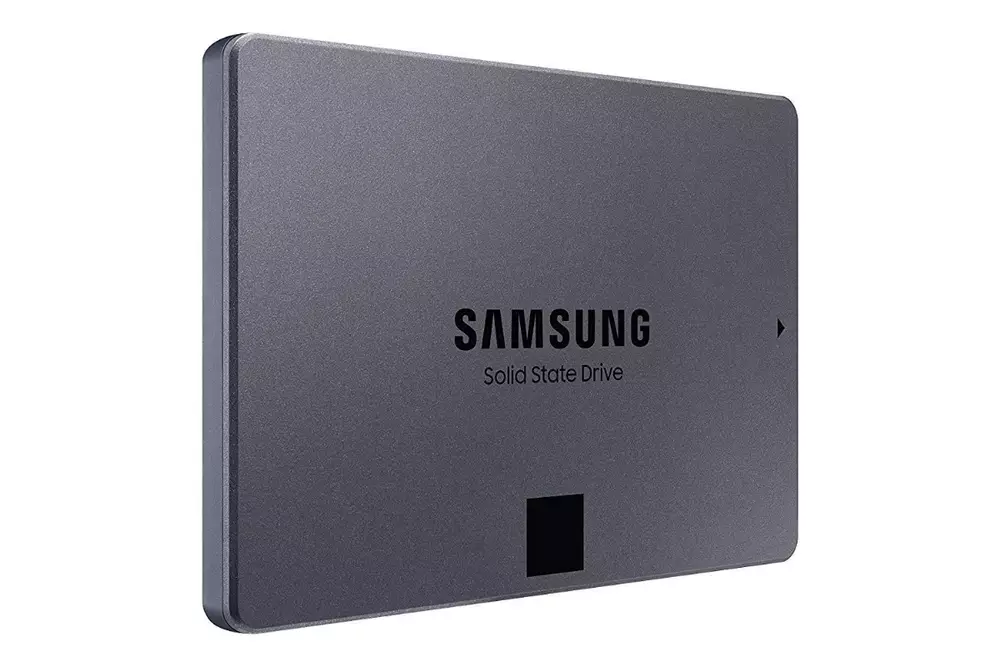Диск SSD SAMSUNG 860 QVO 1TB 2.5" SATA III