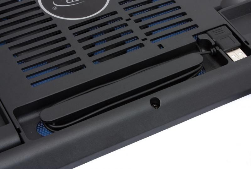 Охладител за лаптоп DeepCool N17 Blue, 14", 140 mm, Син