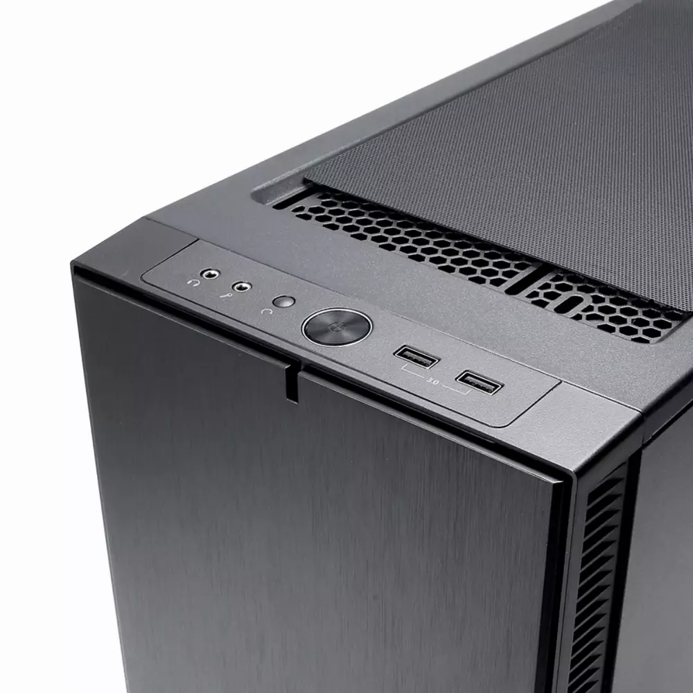 Кутия Fractal Define C Tempered Glass