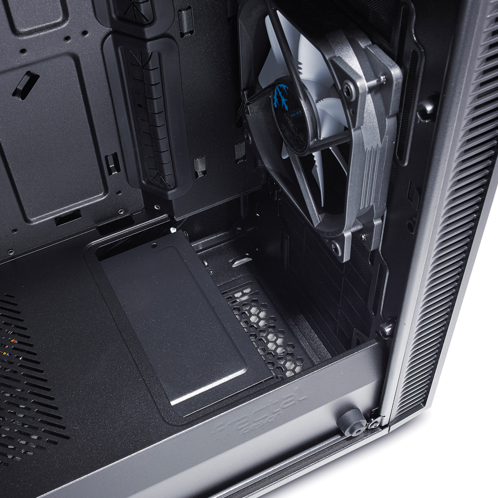 Кутия Fractal Define C Tempered Glass
