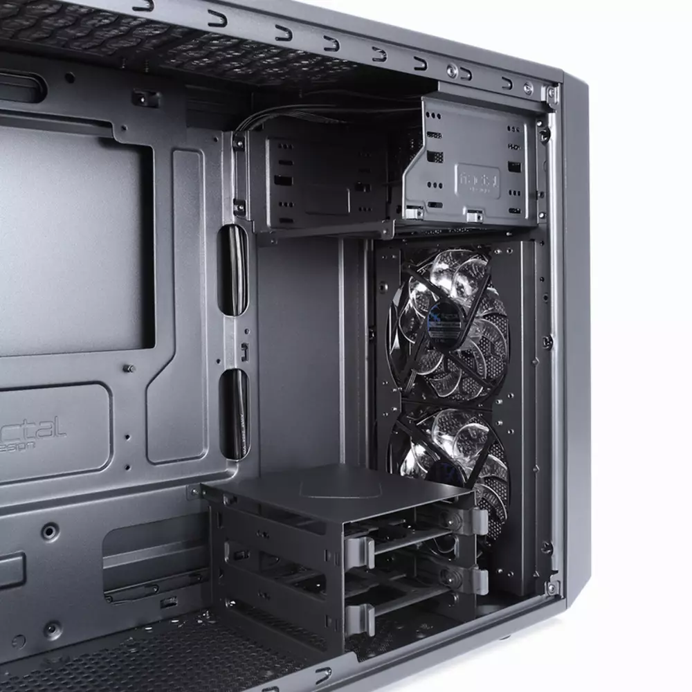 Кутия Fractal FOCUS MINI G Black