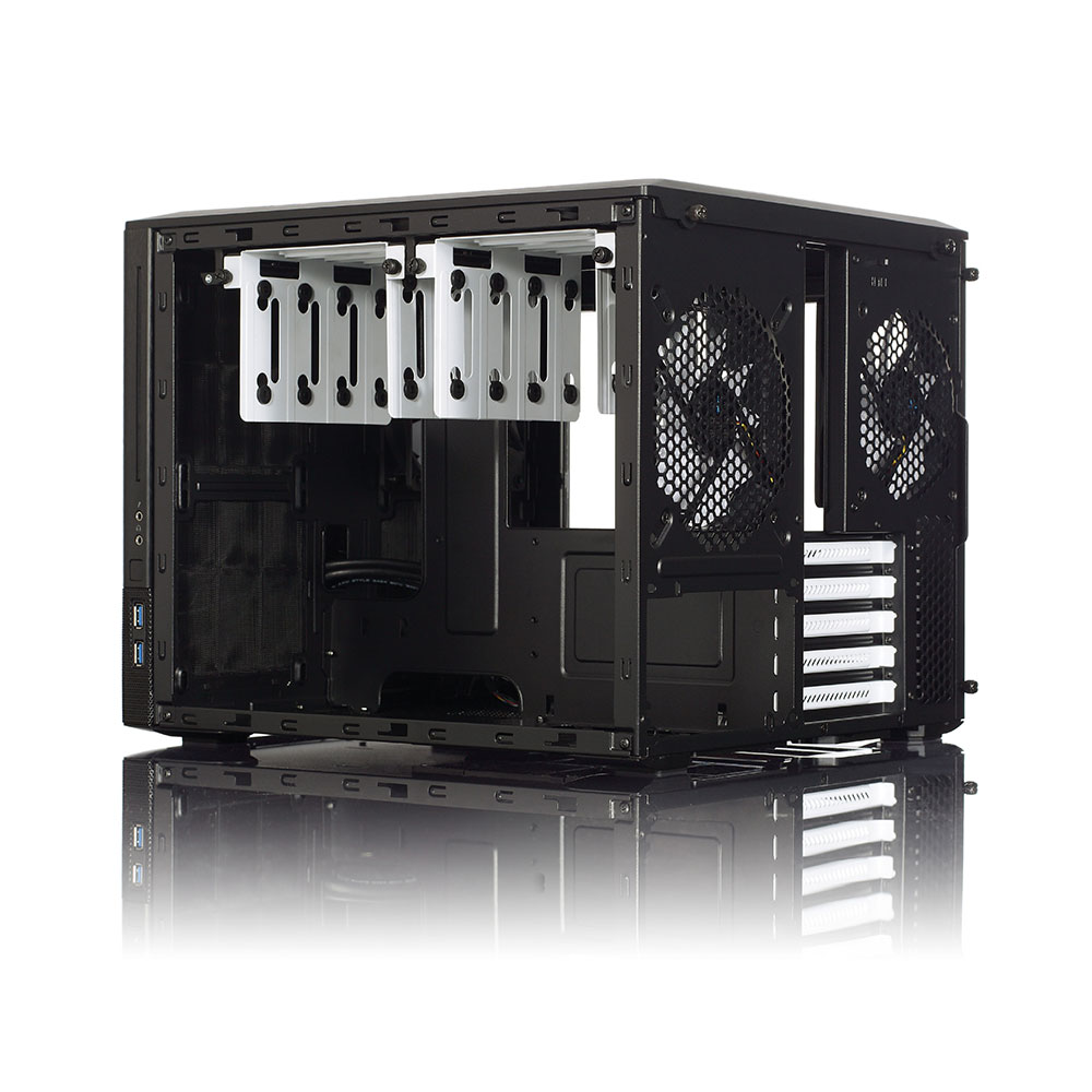 Кутия Fractal NODE 804