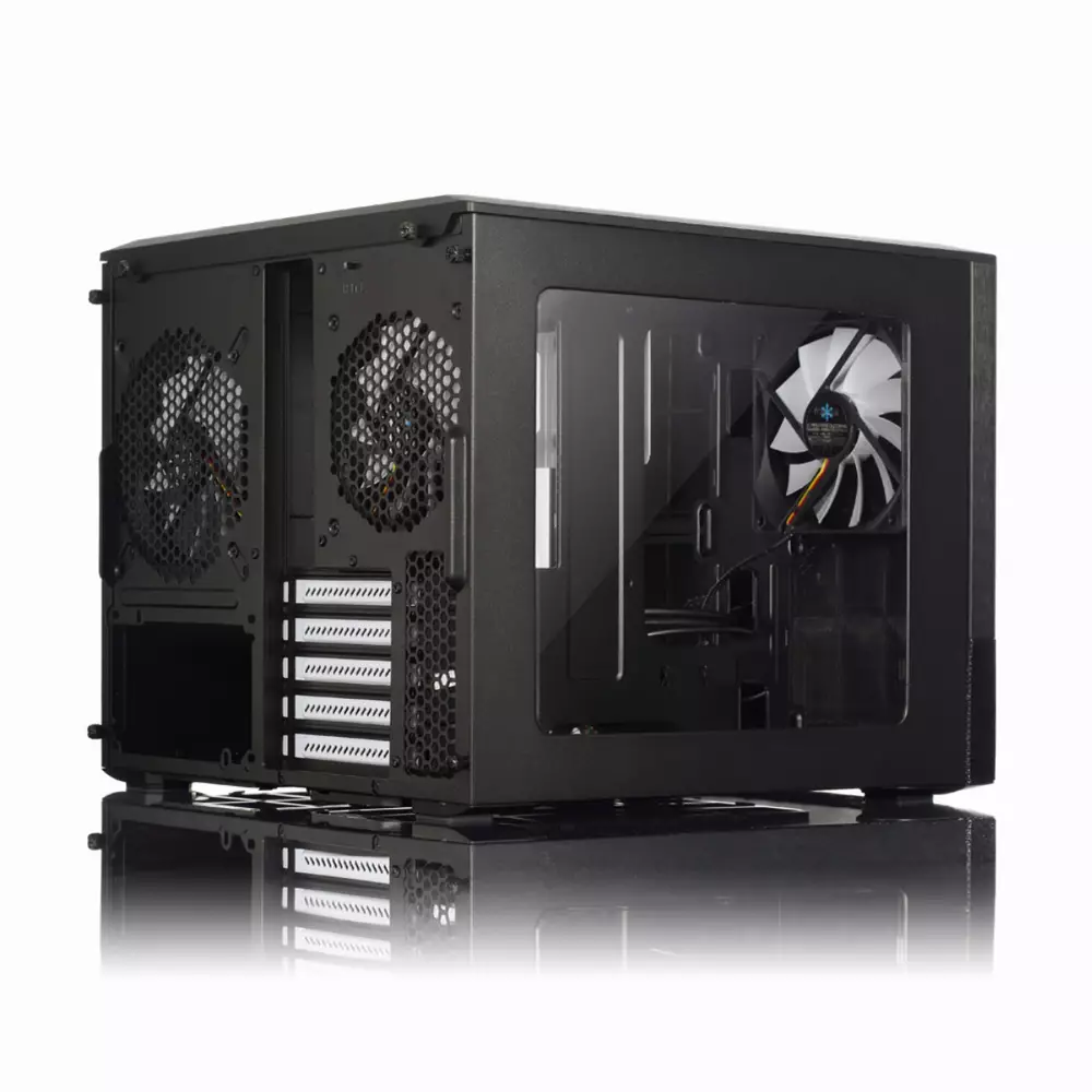 Кутия Fractal NODE 804