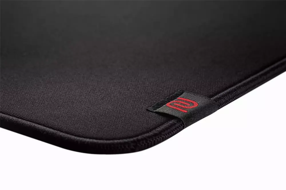 Геймърски пад ZOWIE G-SR