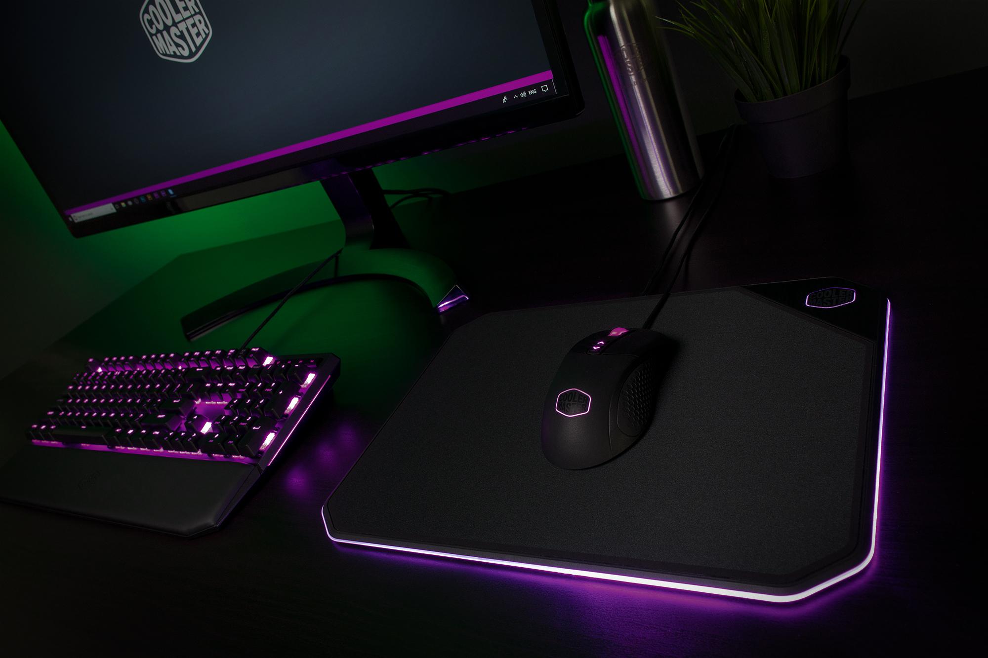 Геймърски пад Cooler Master MasterAccessory MP860 RGB