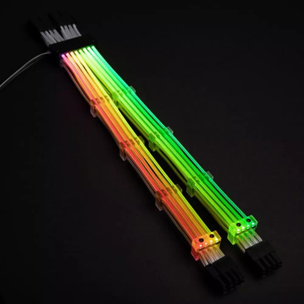Оплетени кабели Lian Li Strimer 8-PIN RGB PCIe for GPU