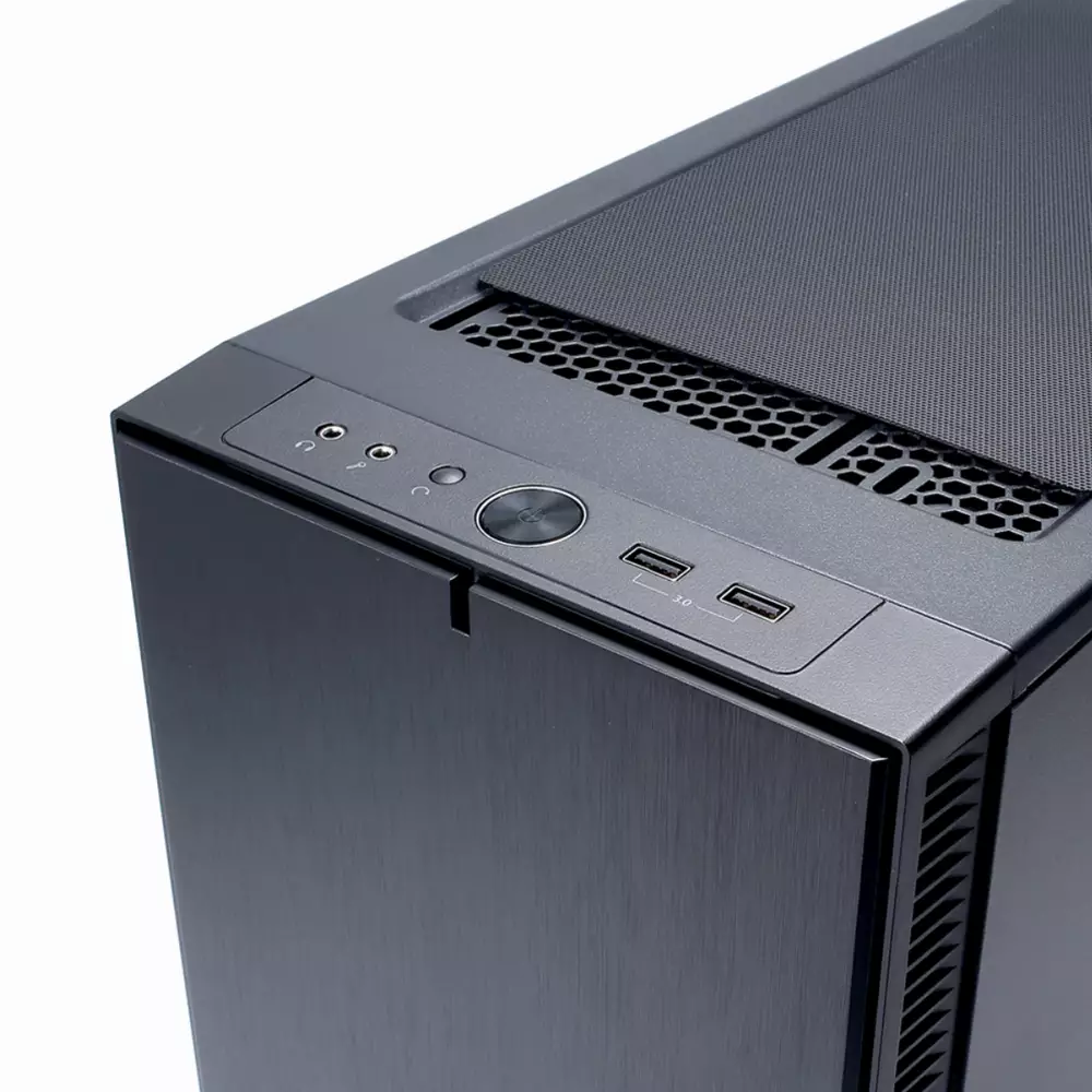 Кутия Fractal Define C Black