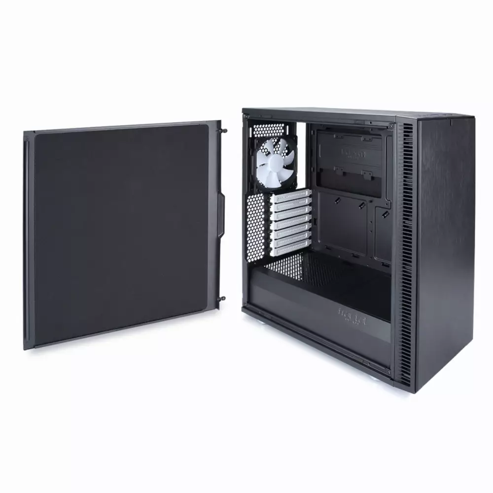 Кутия Fractal Define C Black
