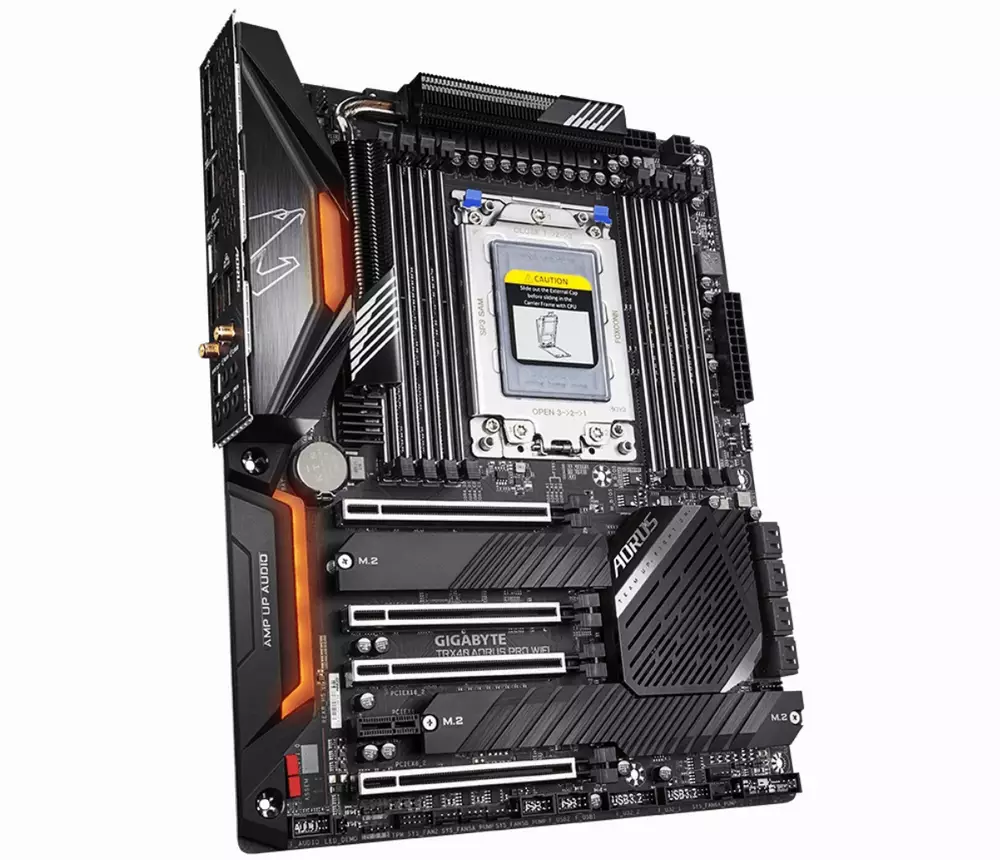 Дънна платка GIGABYTE TRX40 AORUS PRO (WI-FI)