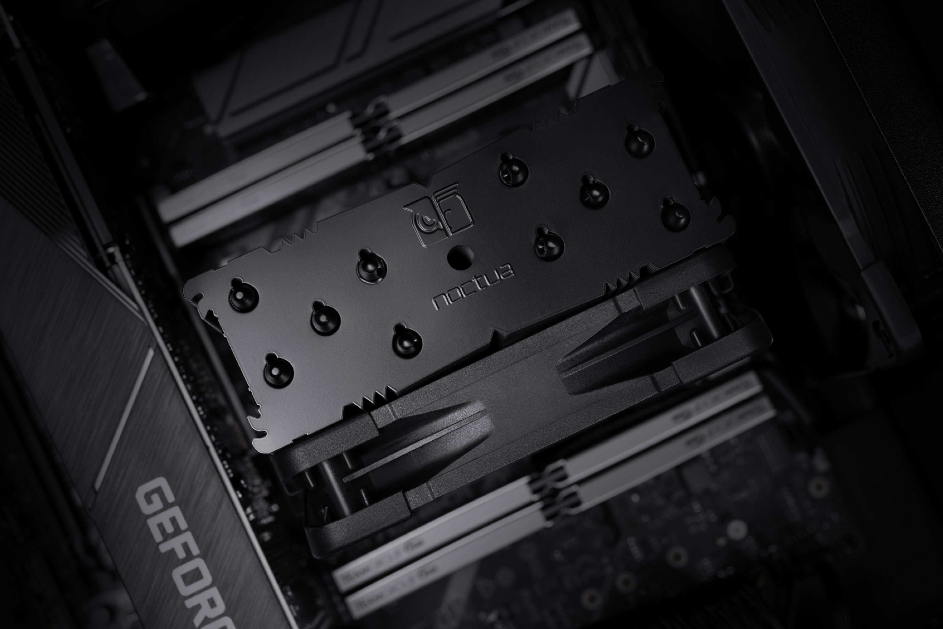 Охлаждане за процесор Noctua NH-U12S chromax.black - NH-U12S.CH.BK