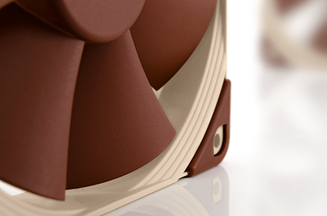 Ventilateur Noctua 120mm 5V NF-F12-5V-PWM