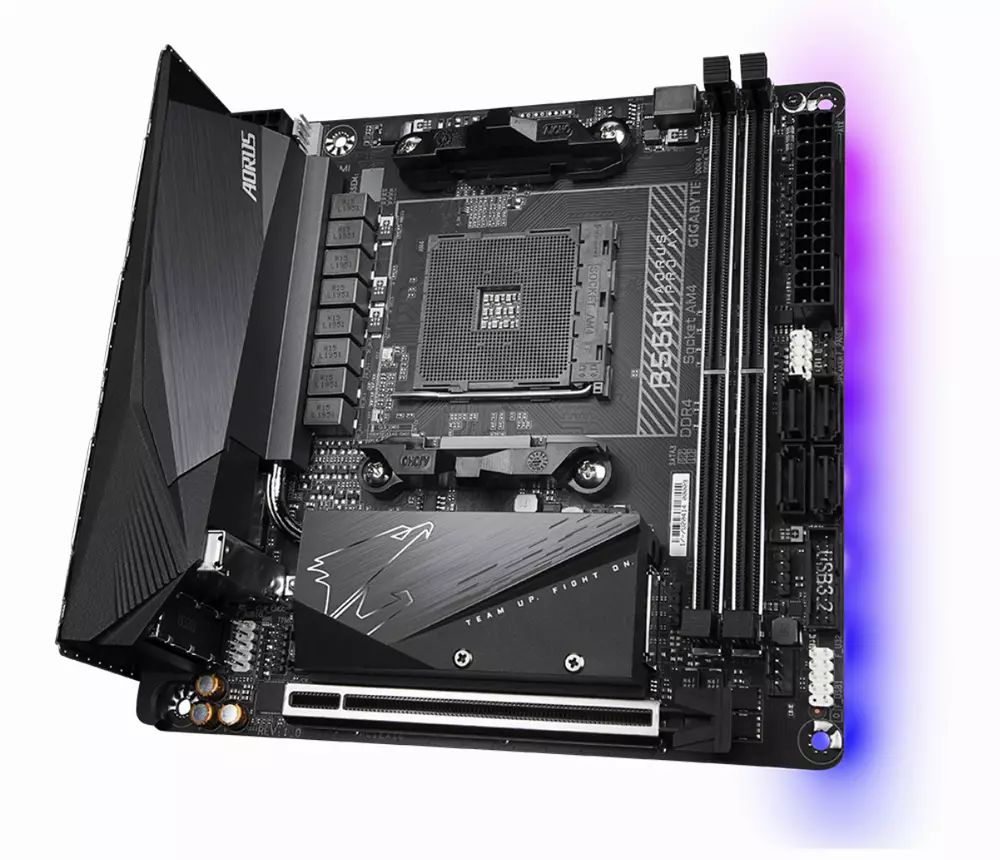 Дънна платка GIGABYTE B550I AORUS PRO AX (WI-FI)