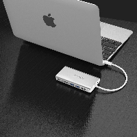Orico докинг станция Type-C Docking Station Power Distribution - HDMI, USB3.0 x 2, LAN, SD, VGA, Audio - XC-304-SV