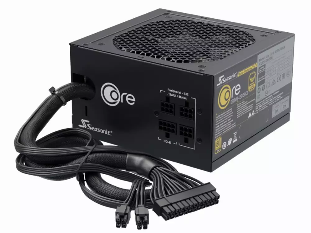 Захрнване SEASONIC Core SSR-650LM 650W 80+ Gold PSU