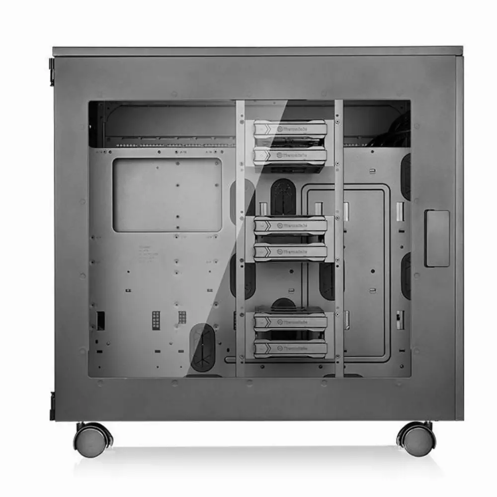 Кутия THERMALTAKE Core W200 Black