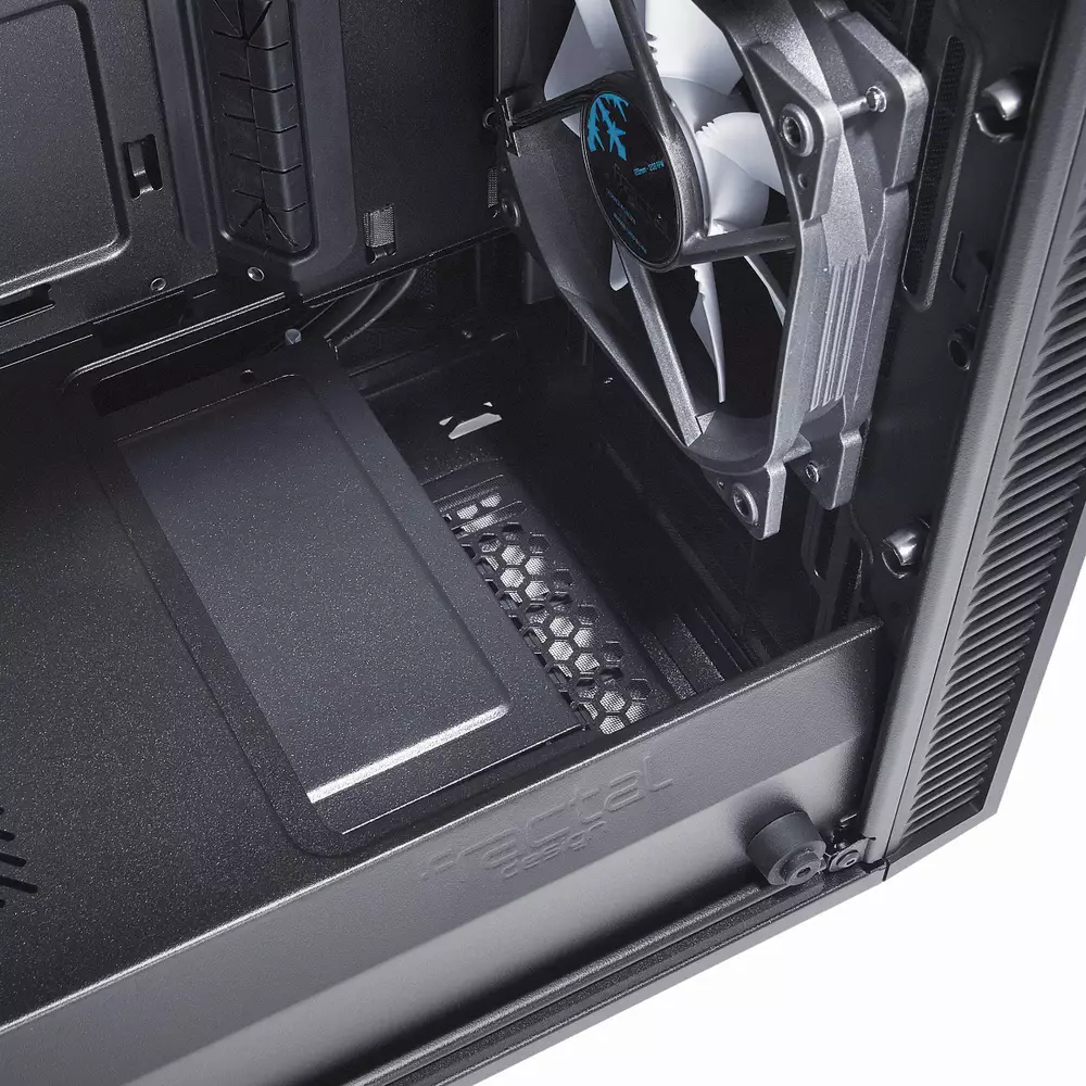 Кутия Fractal Define Mini C Window