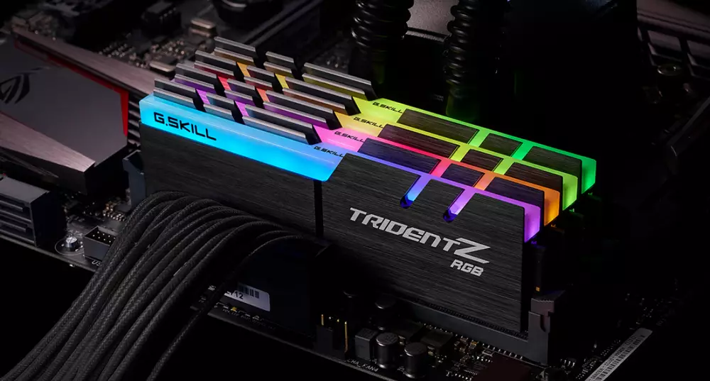 Памет G.SKILL Trident Z RGB 32GB (4x8GB) 3600MHz DDR4 CL16 