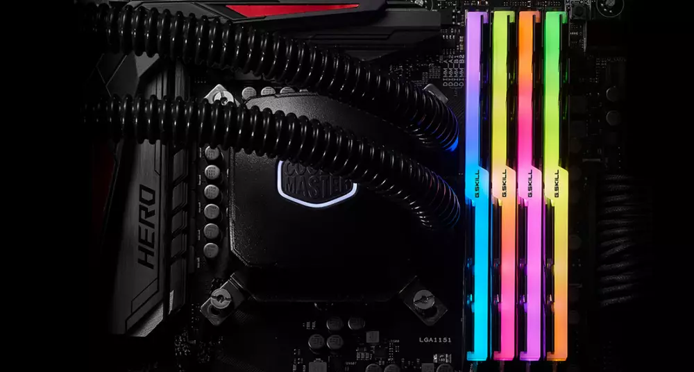 Памет G.SKILL Trident Z RGB 32GB (4x8GB) 3600MHz DDR4 CL16 