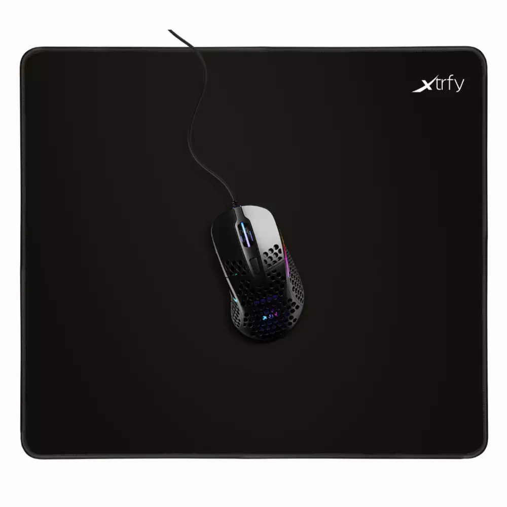 Геймърски пад Xtrfy GP4 Large Black