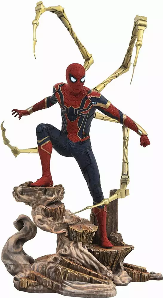 Екшън фигура Diamond Select Toys Marvel Gallery Avengers Infinity War - Iron Spider-Man