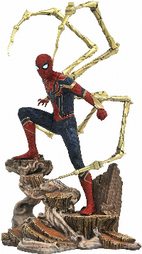 Екшън фигура Diamond Select Toys Marvel Gallery Avengers Infinity War - Iron Spider-Man