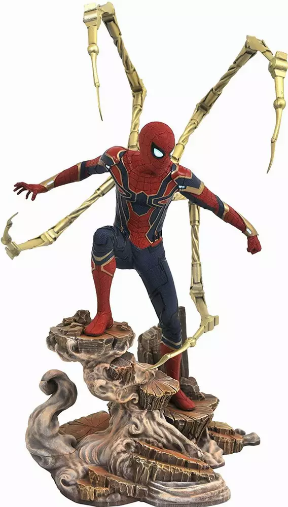 Екшън фигура Diamond Select Toys Marvel Gallery Avengers Infinity War - Iron Spider-Man