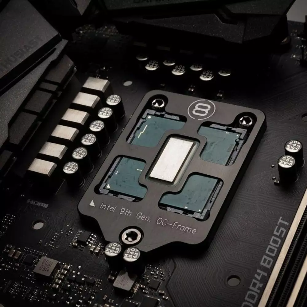 Монтажната рамка der8auer Intel 9th Gen. OC-Frame
