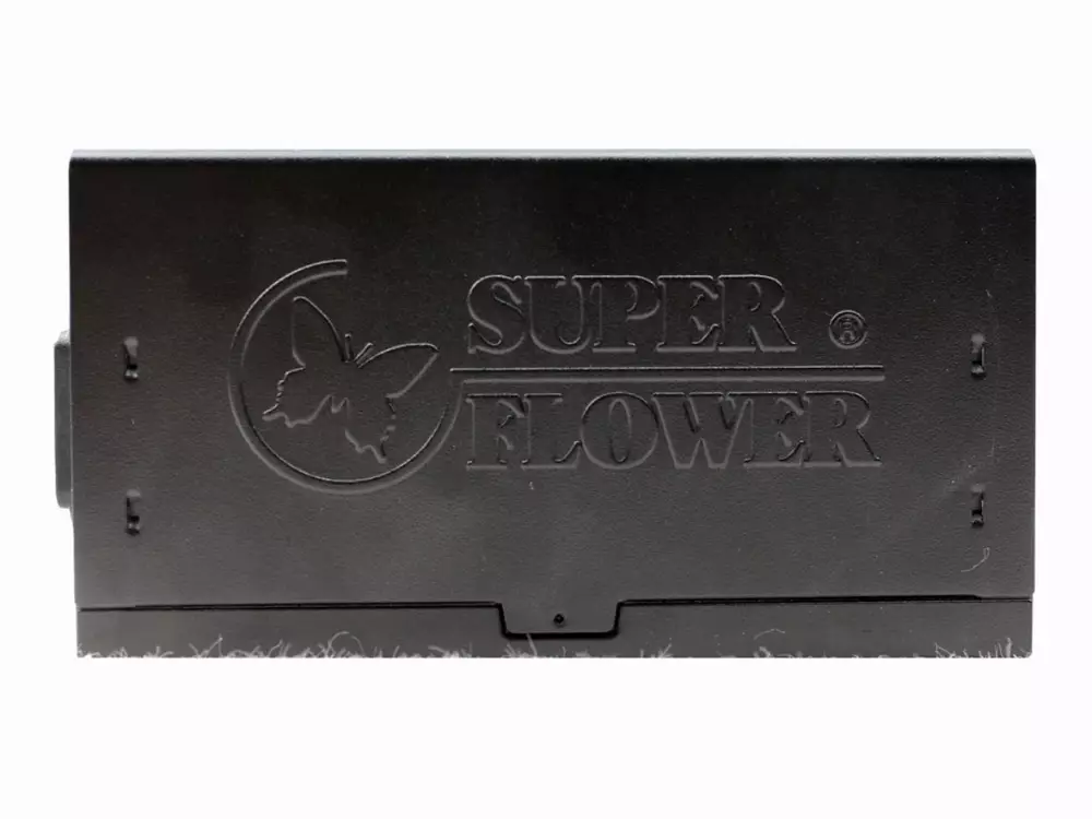 Захраване Super Flower Leadex III 650W 80 Plus Gold