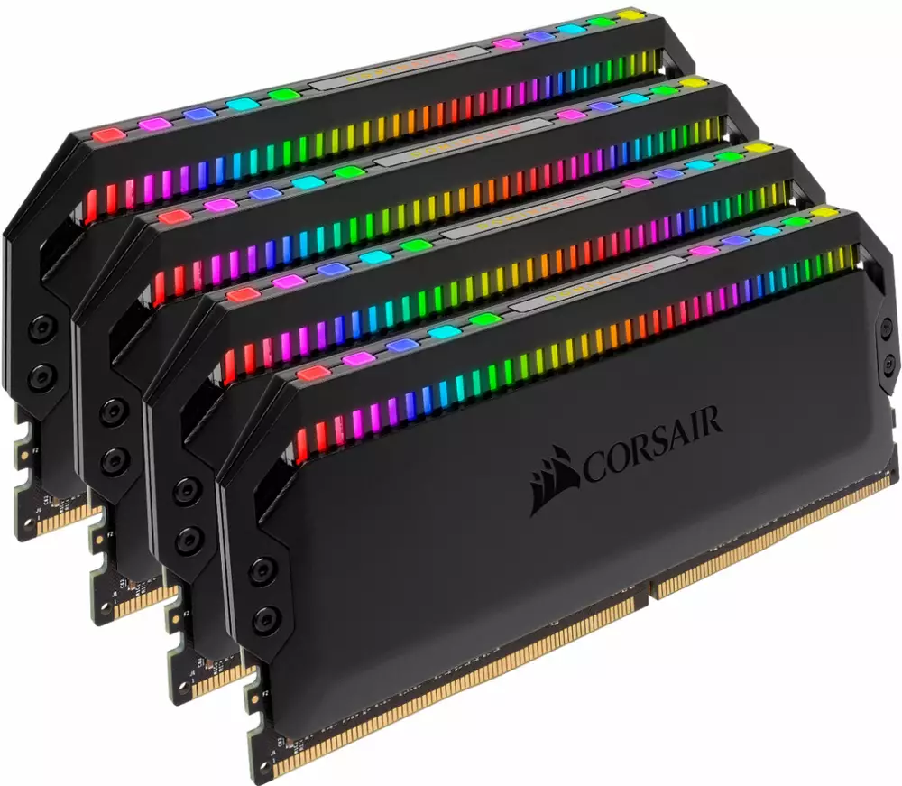 Памети Corsair Dominator Platinum RGB 32GB (4x8GB) 3200MHz DDR4 CL16 - CMT32GX4M4C3200C16