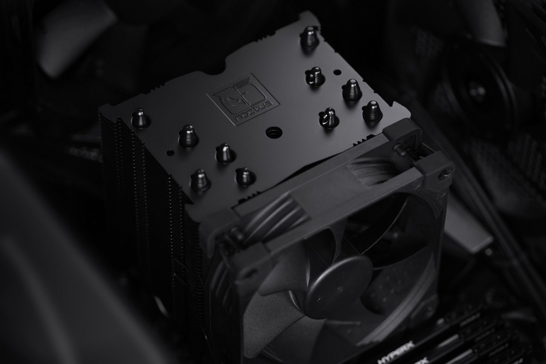 Охладител Noctua NH-U9S chromax.black CPU Cooler  