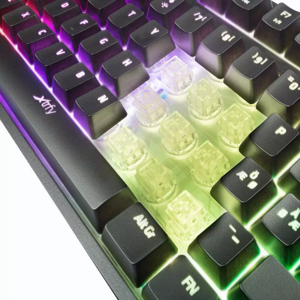 Геймърскa полу-механична клавиатура Xtrfy K3 RGB US Layout