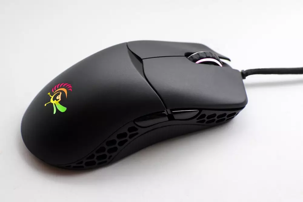 Геймърска мишка Ducky Feather RGB
