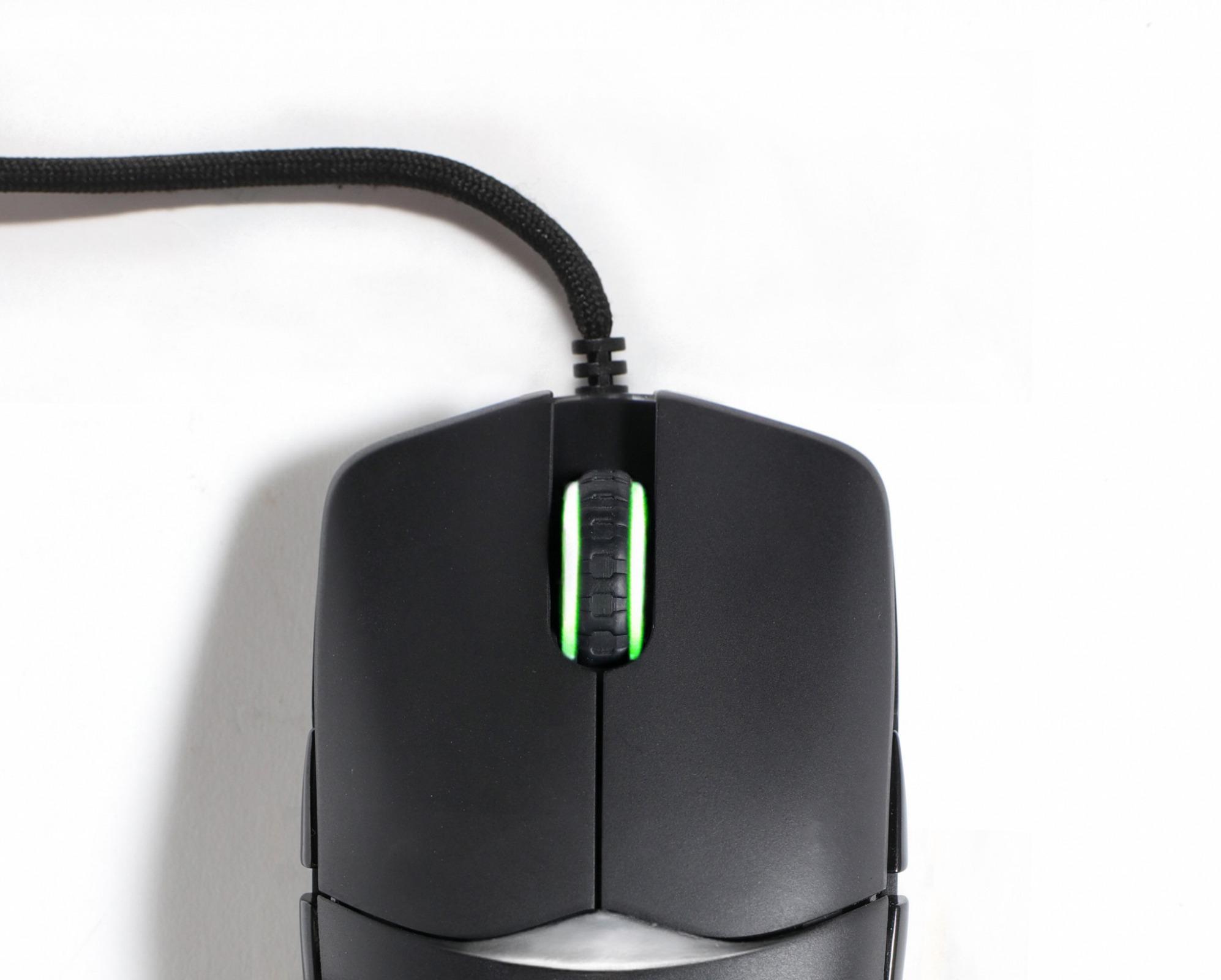 Геймърска мишка Ducky Feather RGB