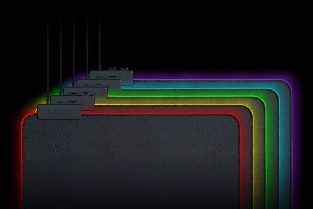 Геймърски пад Razer Goliathus Chroma - Black