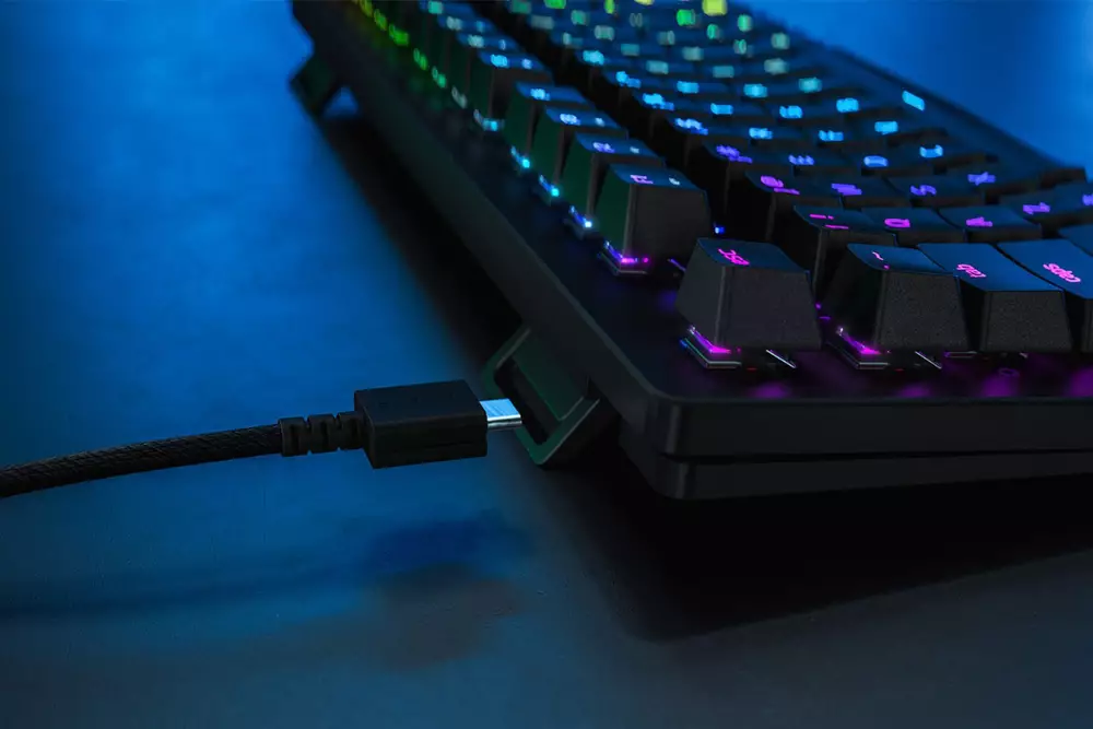 Геймърска механична клавиатура Razer Huntsman Tournament Edition