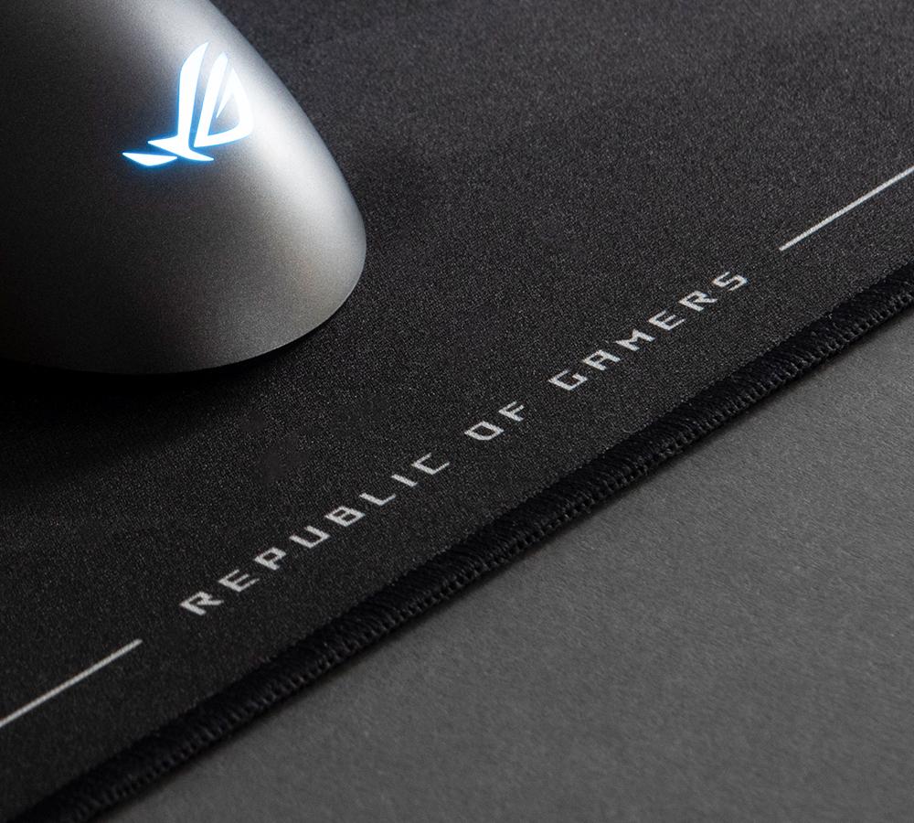 Геймърски пад ASUS ROG Strix Edge Nordic Edition