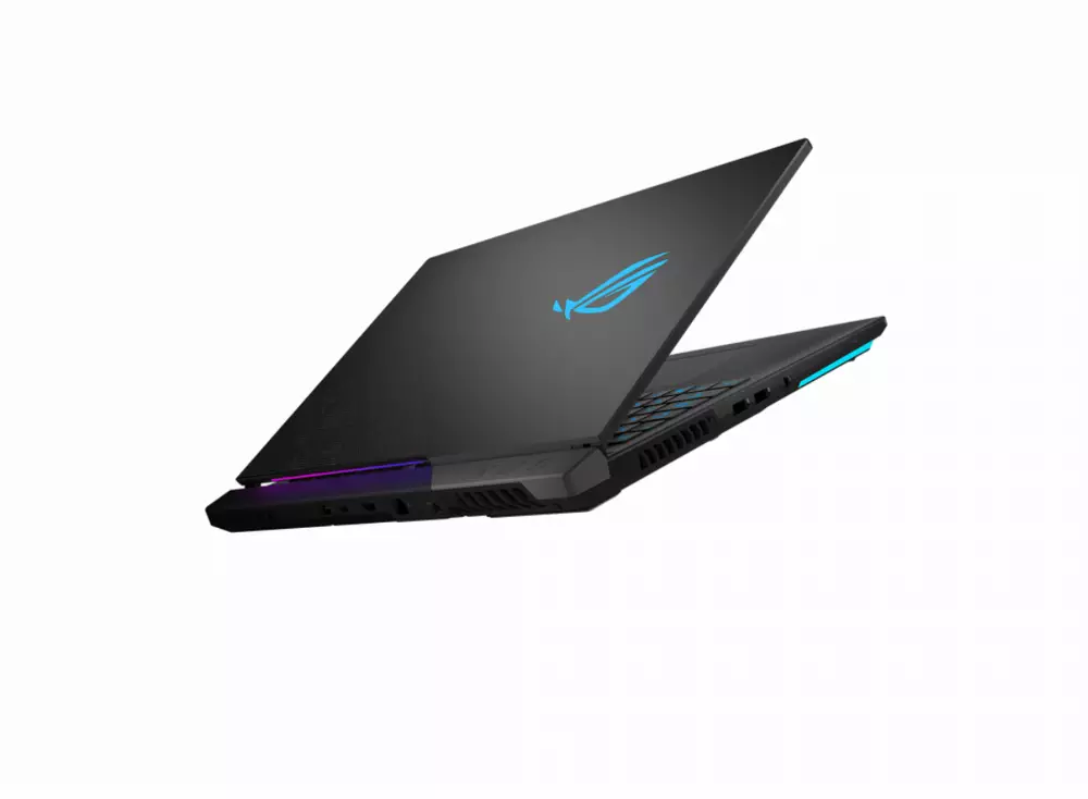Лаптоп ASUS ROG Strix SCAR 17 G733QS-HG001T